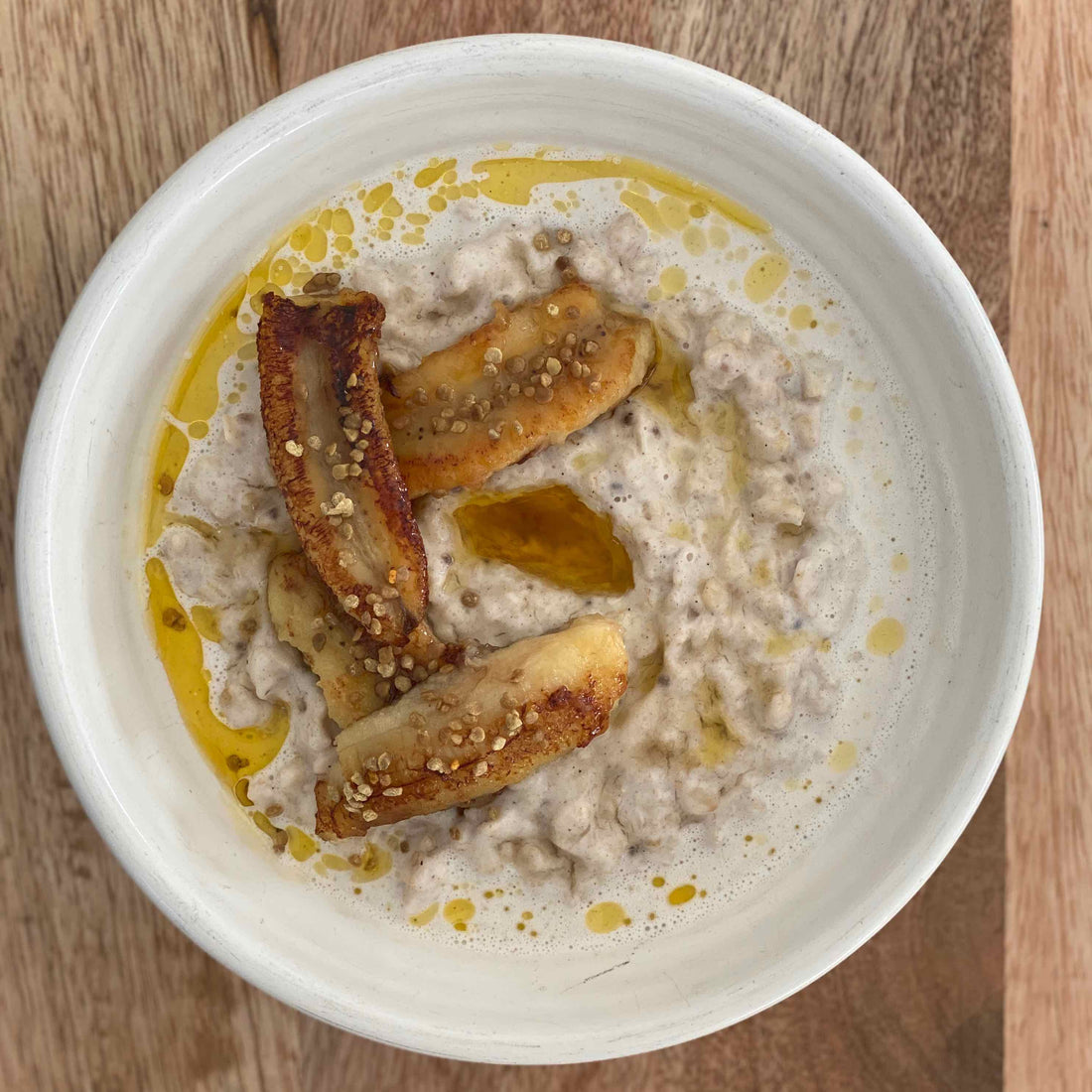 Mags’ Coconut Oats with Caramelised Bananas - FarmerJo