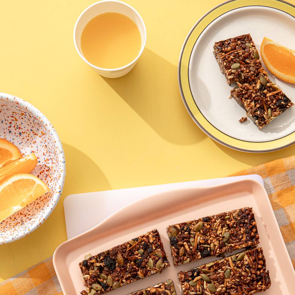 Nut-Free Crunchy Choc Granola Bars - FarmerJo