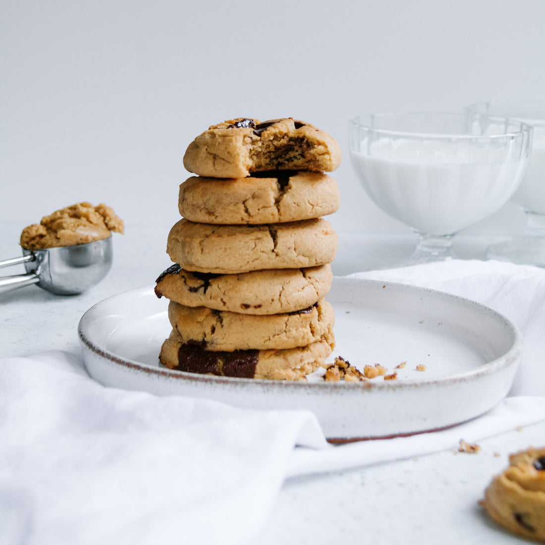 Smør Kitchen's Miso Nut Butter Chocolate Chip Cookies - FarmerJo