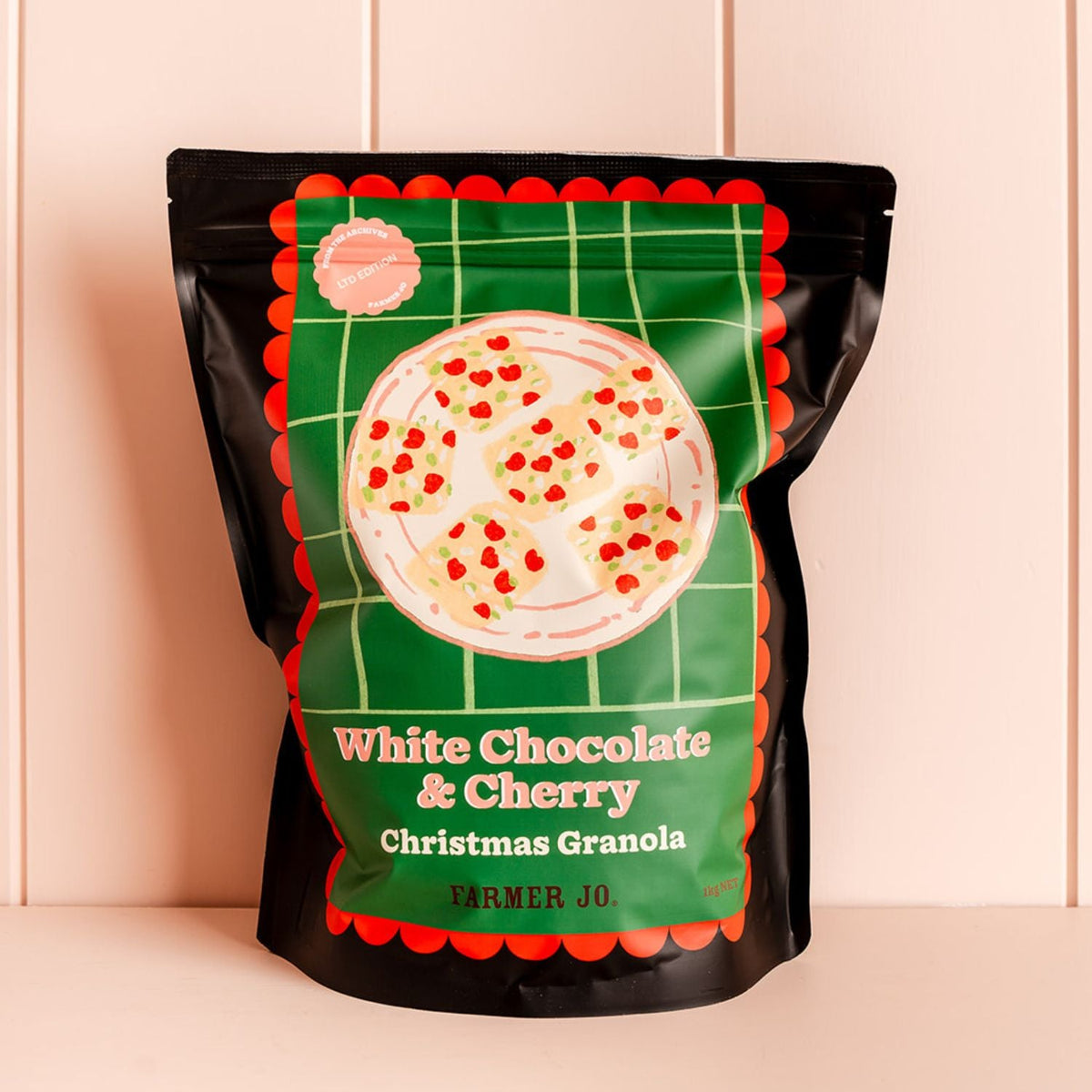 White Chocolate & Cherry Christmas Granola - FarmerJo